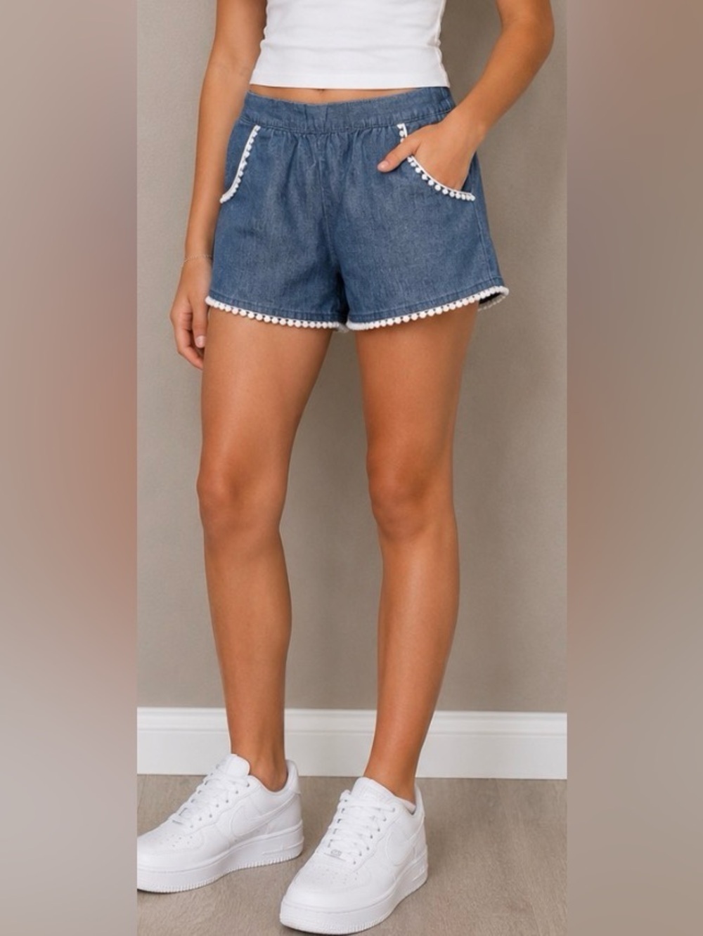 Lucky Brand Jean Shorts Girls Cotton Lace Chambray Elastic Waist Y2K Boho Denim